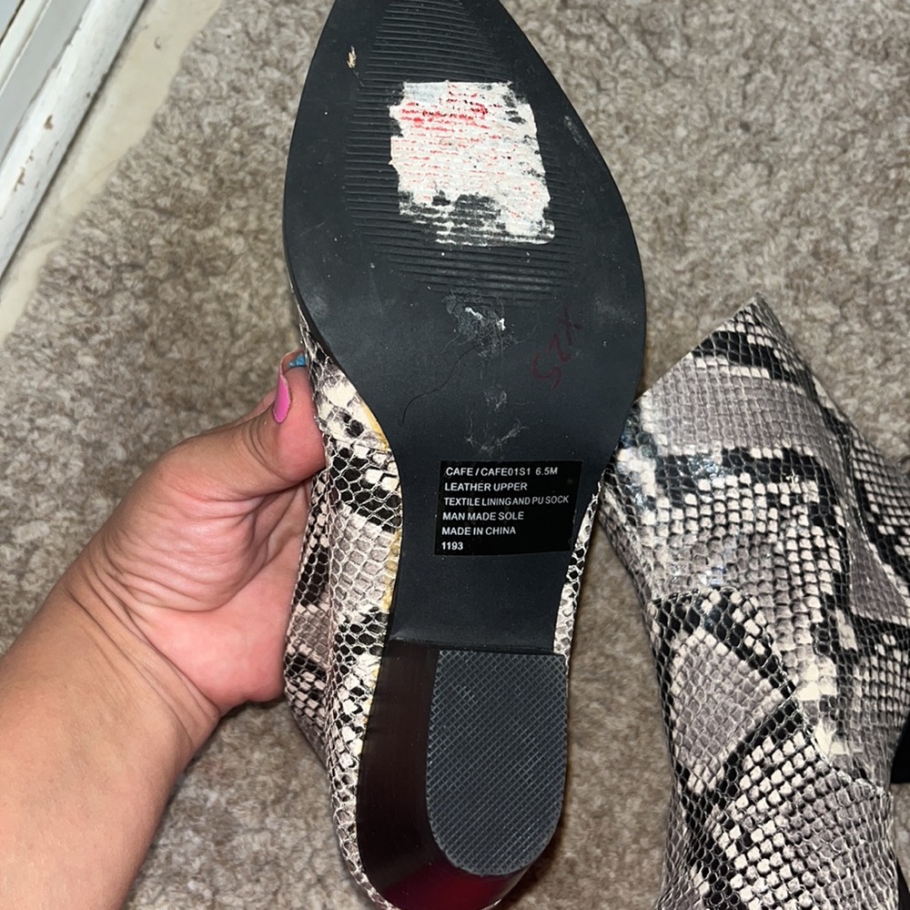 Steve Madden Preston Snake Print Point Toe Leathe… - image 6